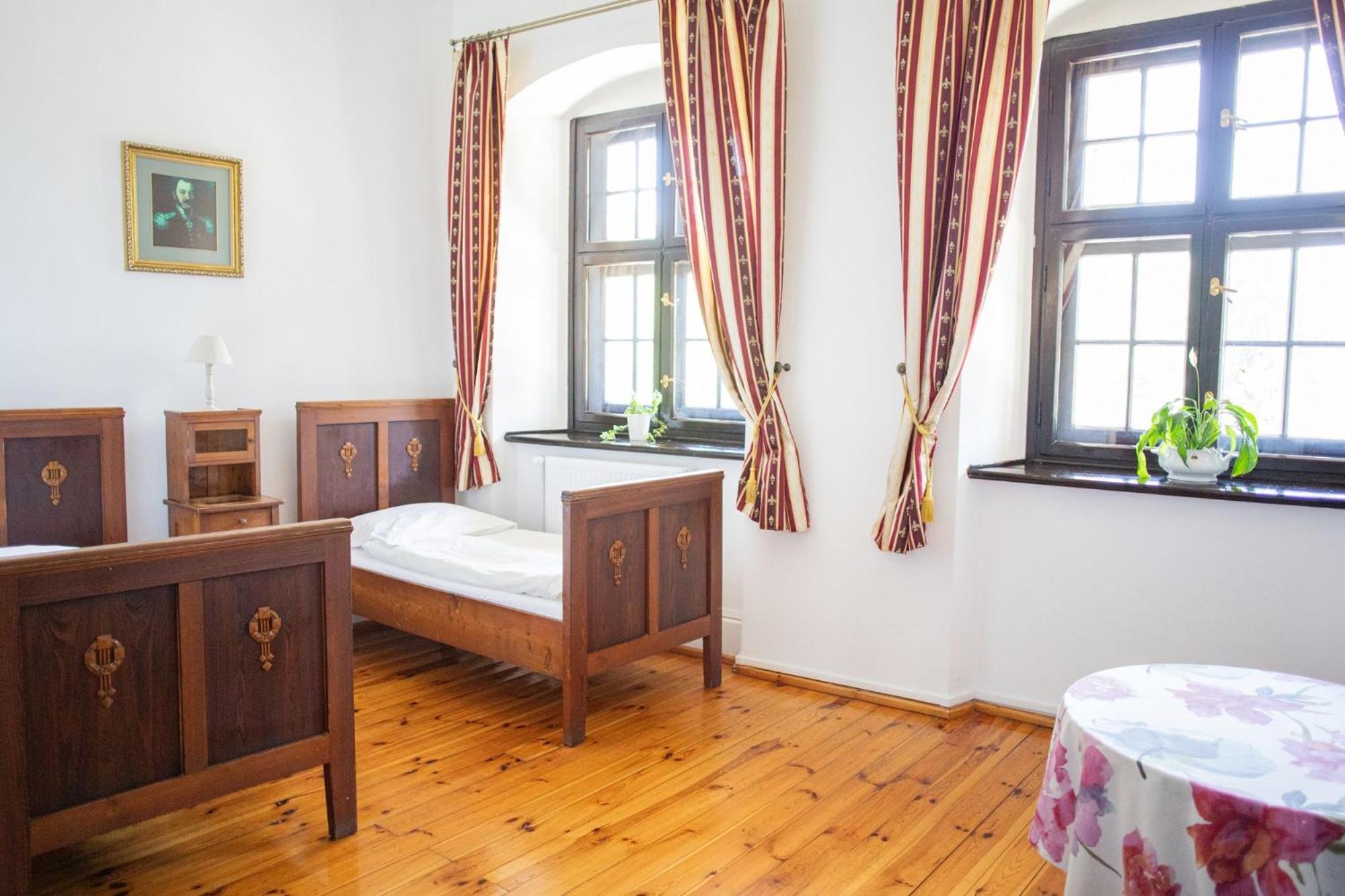 Palac Krobielowice Katy Wroclawskie Bagian luar foto