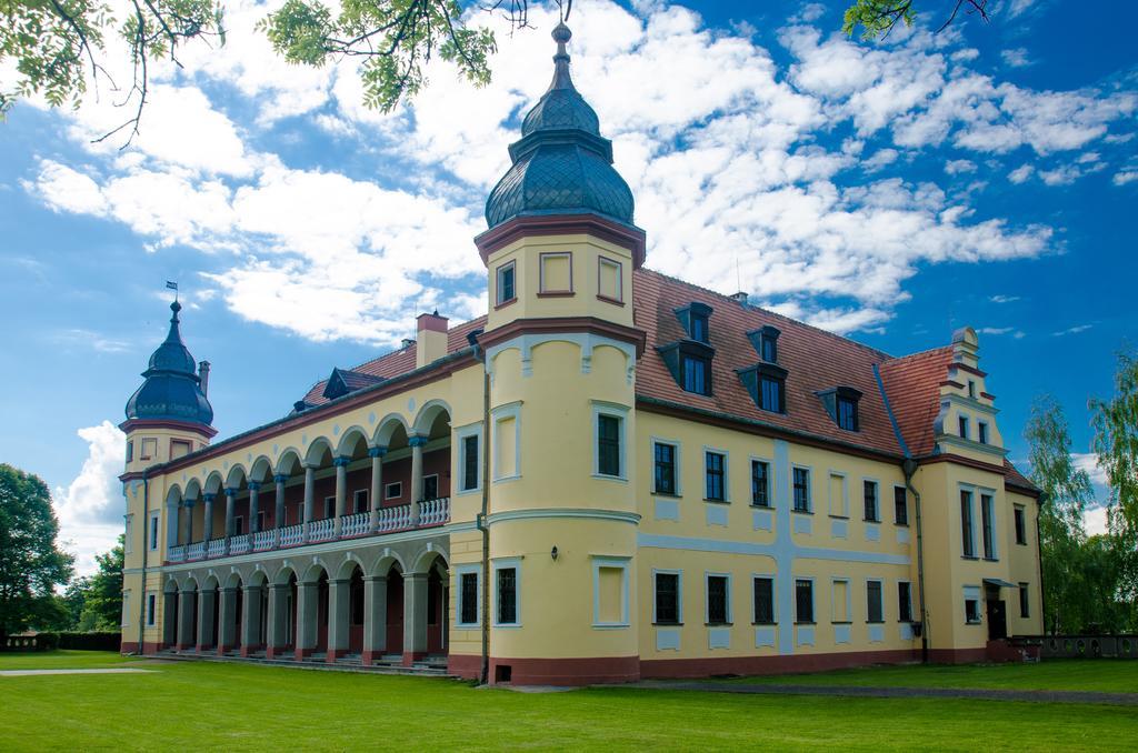 Palac Krobielowice Katy Wroclawskie Bagian luar foto